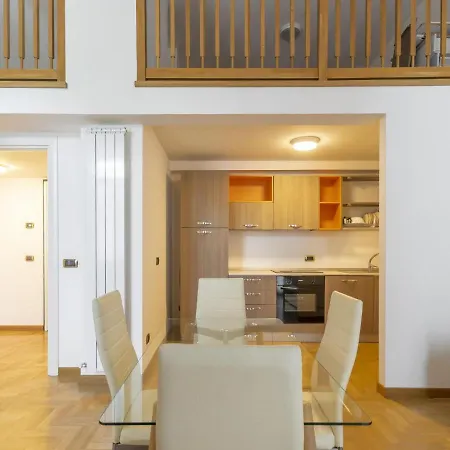 Attractive In With Terrace Apartment *